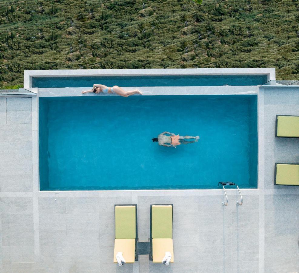 Anadeo Villas & Suites Exanthia Ngoại thất bức ảnh