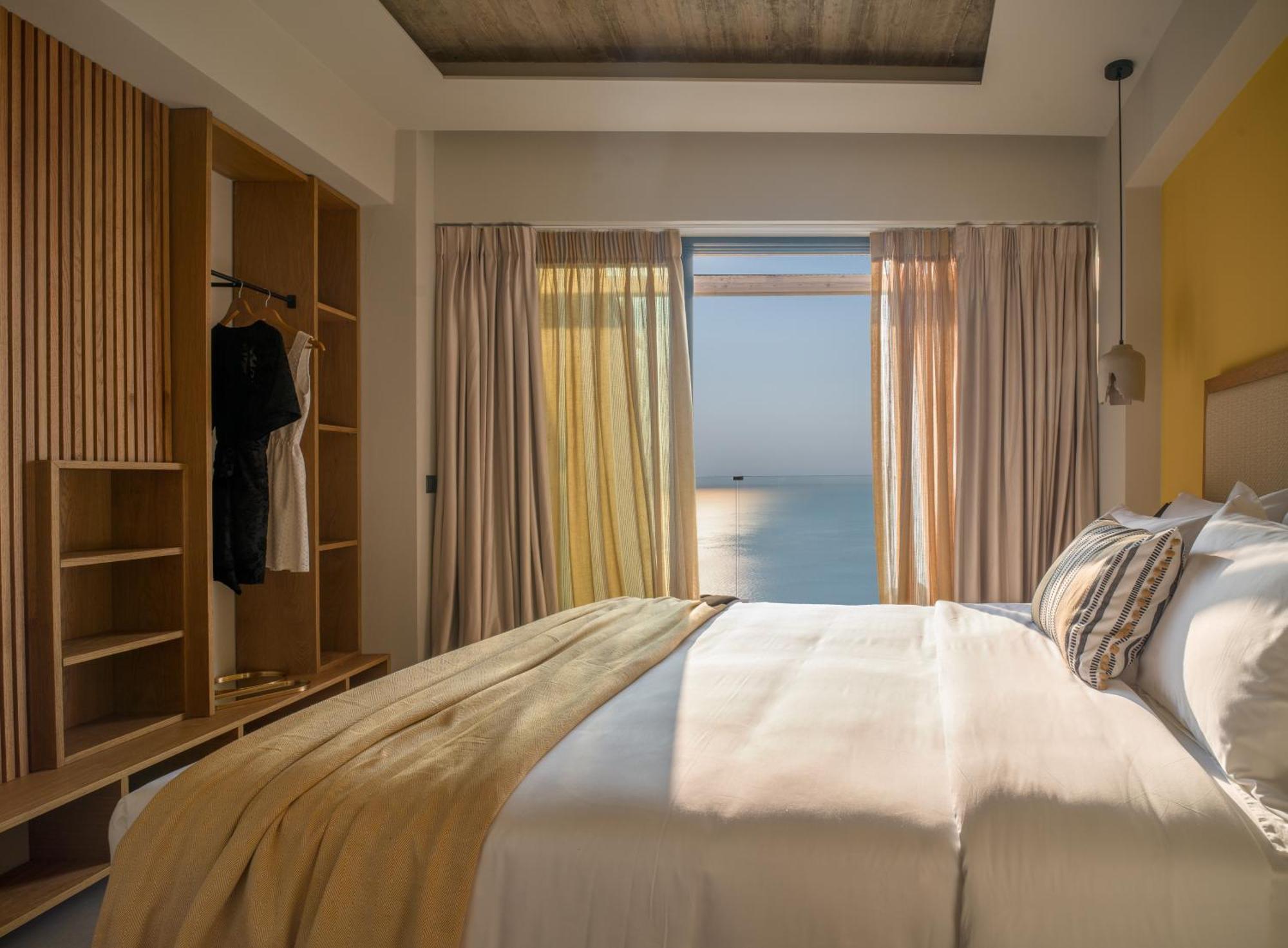 Anadeo Villas & Suites Exanthia Ngoại thất bức ảnh