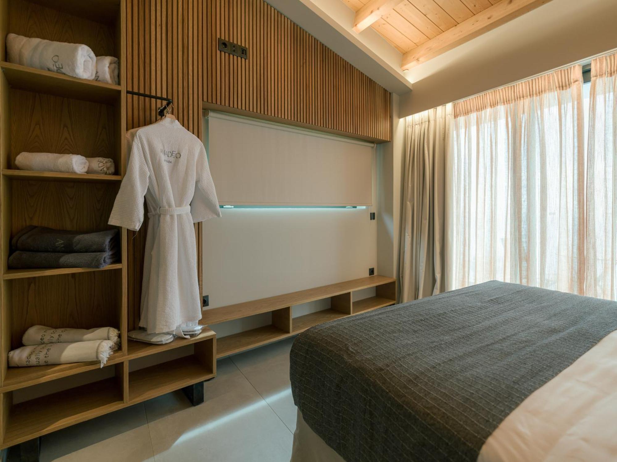 Anadeo Villas & Suites Exanthia Ngoại thất bức ảnh