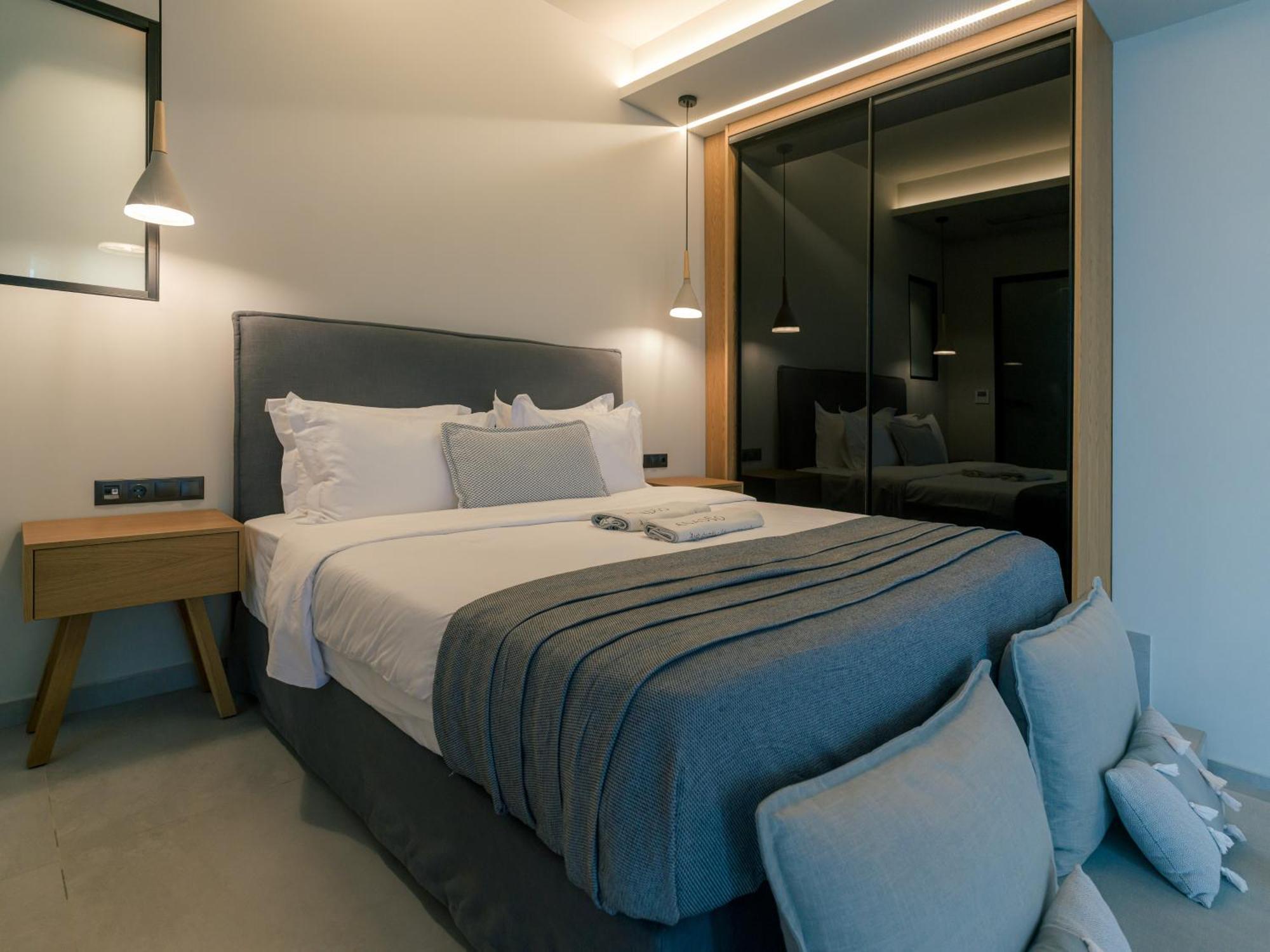 Anadeo Villas & Suites Exanthia Ngoại thất bức ảnh