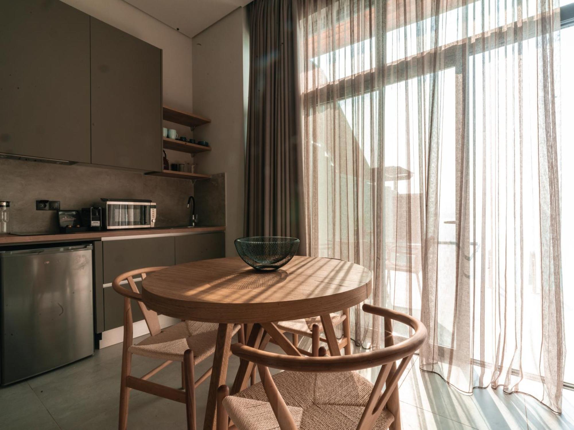 Anadeo Villas & Suites Exanthia Ngoại thất bức ảnh